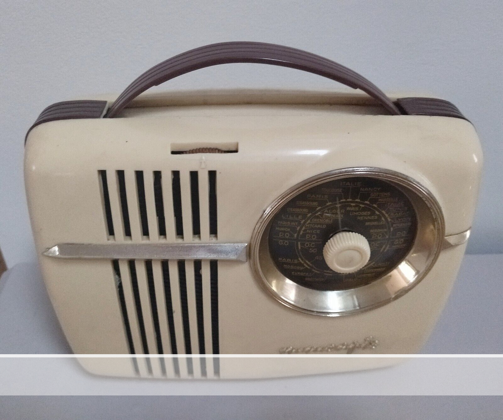 f_celard_minicapte_beige_front2